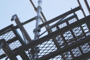 外壁塗装に足場は必要？足場の種類や費用・相場を徹底解説！