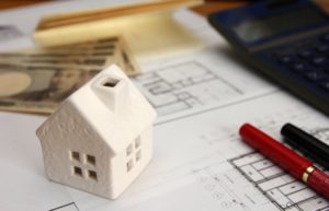 リフォーム依頼、直接業者はハードルが高い？見積もりサービスなら安心！